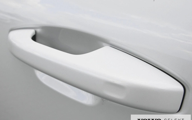 Volvo XC 40 cena 194900 przebieg: 15060, rok produkcji 2023 z Puck małe 562